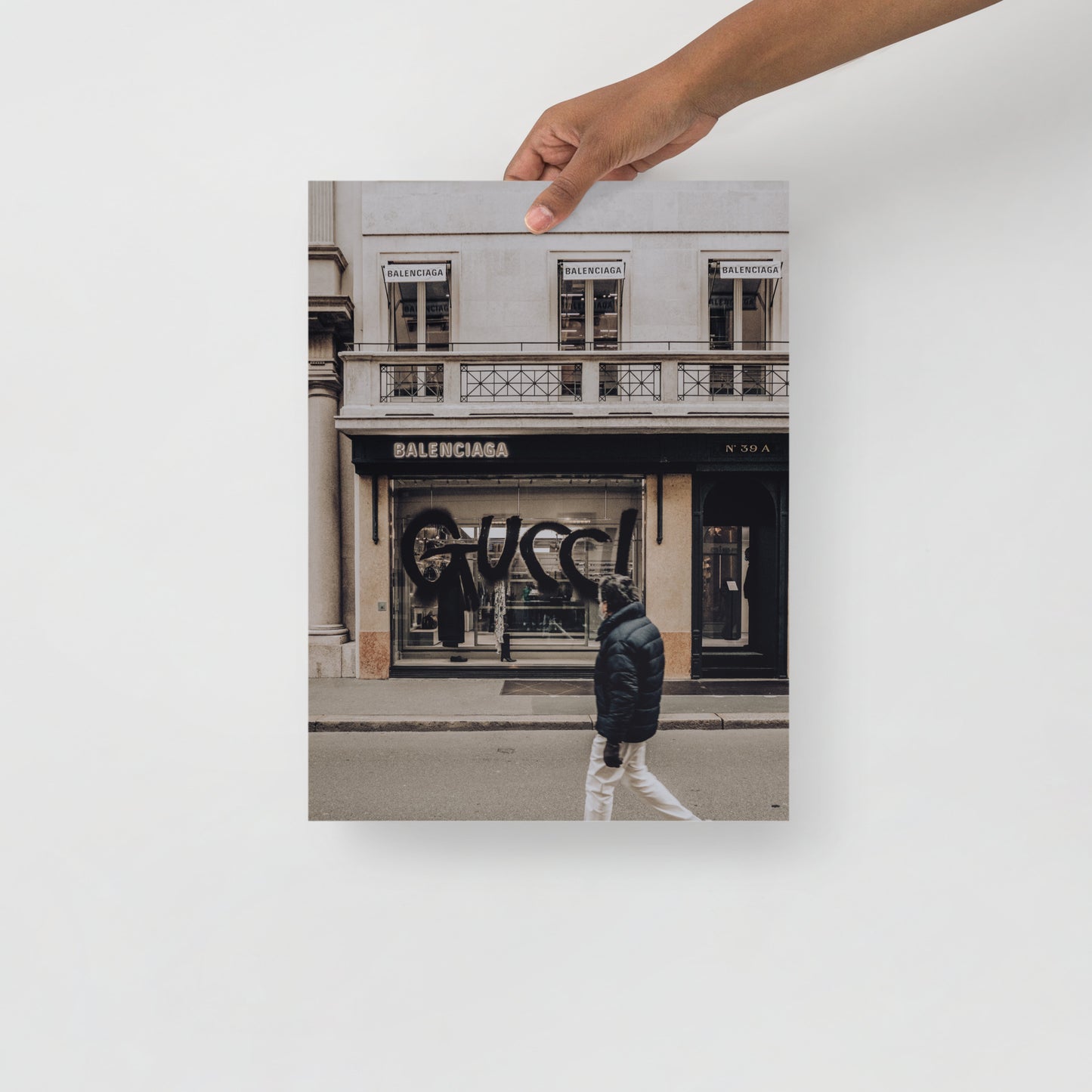 Balenciaga x Gucci Shop Mailand Straßenfotografie Farbe II