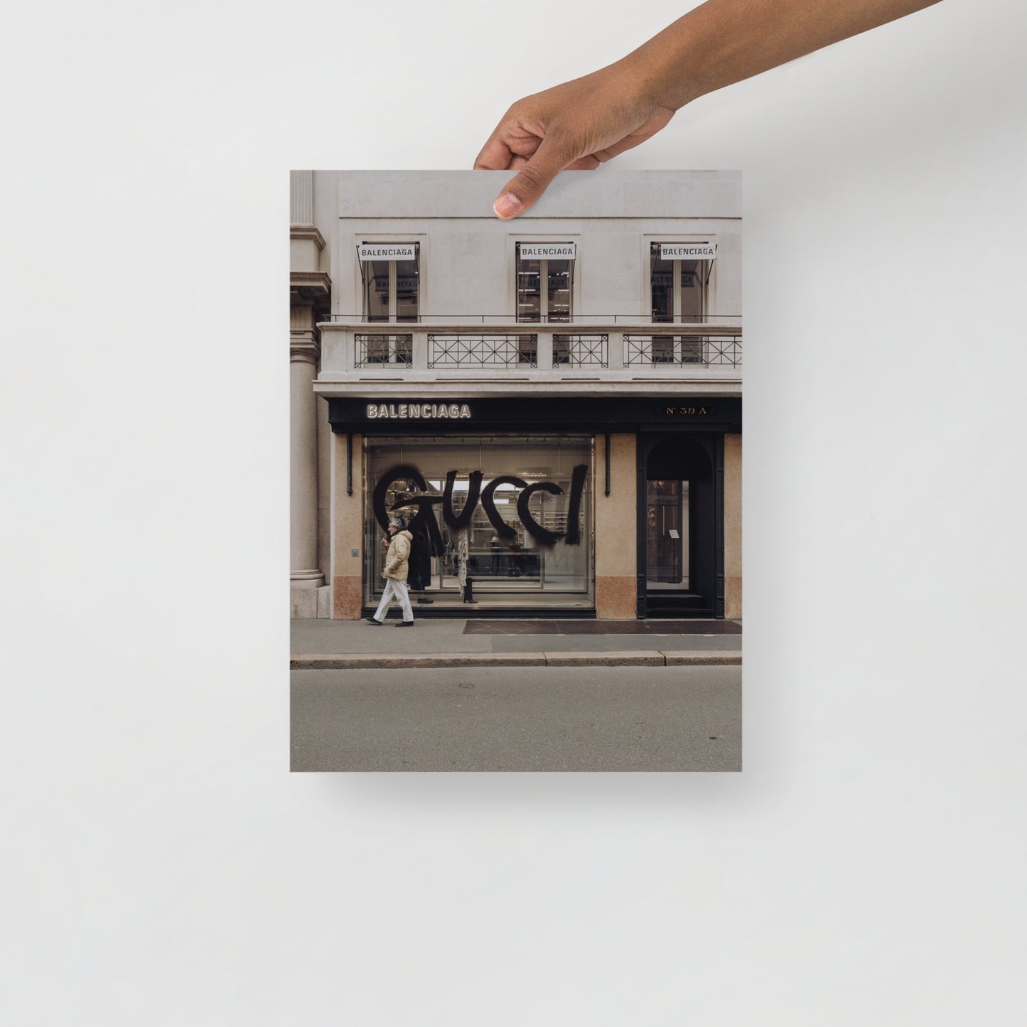 Balenciaga x Gucci Shop Mailand Straßenfotografie Farbe I