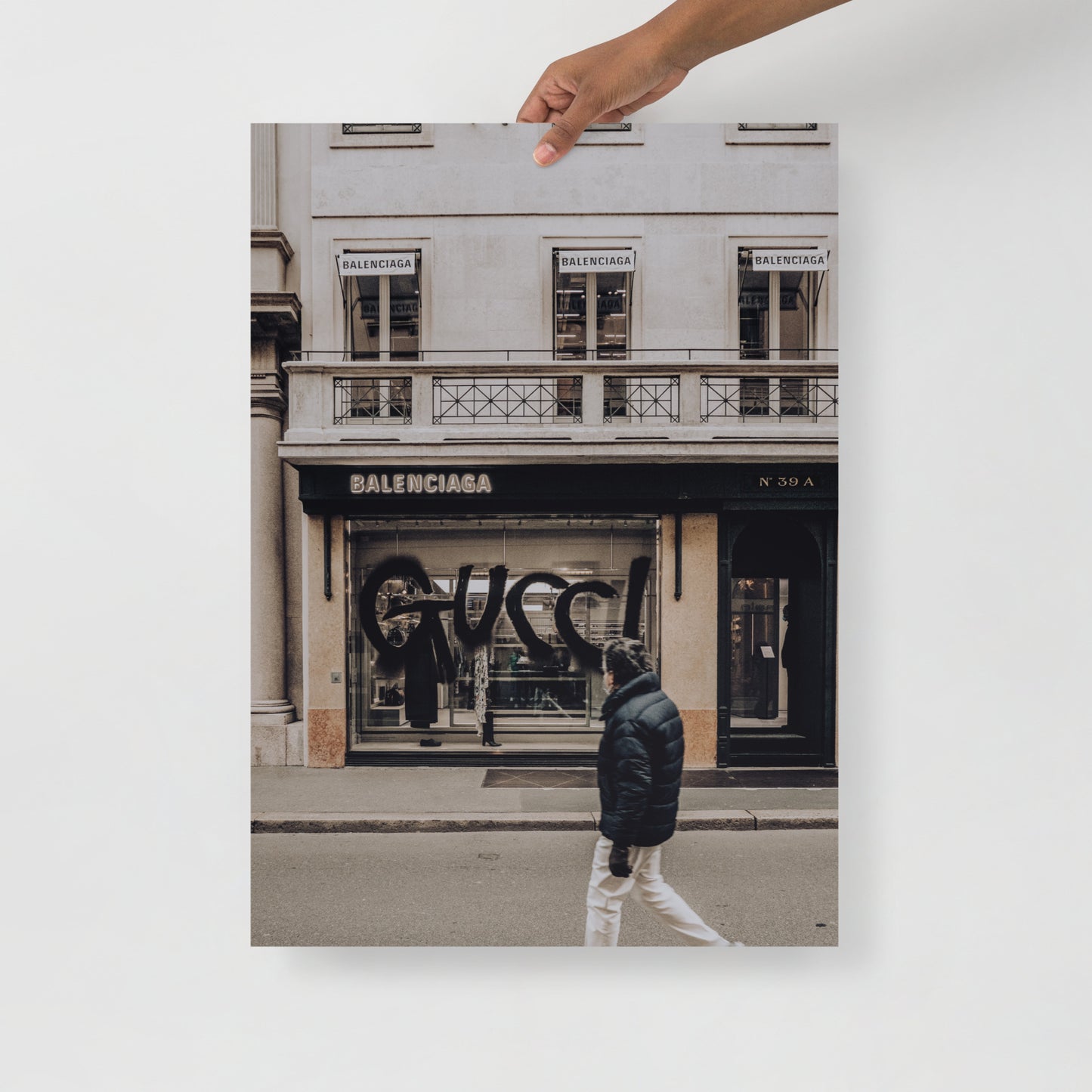 Balenciaga x Gucci Shop Mailand Straßenfotografie Farbe II